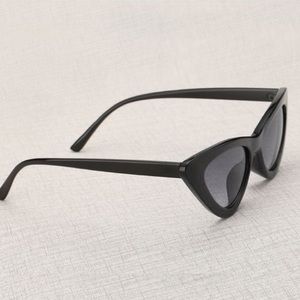 Ladies Cat Eye Retro style Sunglasses